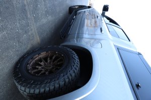 Chevrolet 2500 Running Boards - GEN-Y Hitch - Heavy-Duty - Black Powder Coat - `20-`25 Chevrolet 2500 Running Boards - GEN-Y Hitch - Heavy-Duty - Black Powder Coat - `20-`25